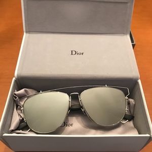 DIOR TECHNOLOGIC SUNGLASSES